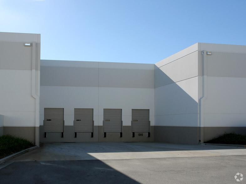 Bldg C 10110-10118 Santa Fe Springs Rd photo 4