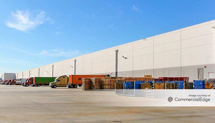 Warehouse Space for Rent at 6711 Bickmore Ave. Chino, CA 91710 - #2