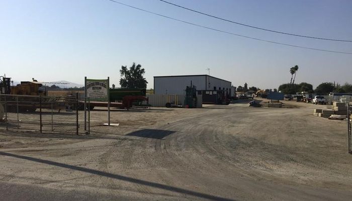 Warehouse Space for Rent at 81 W Gibbons Ave Porterville, CA 93257 - #3