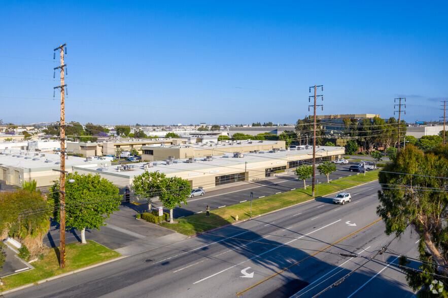 Carmenita Business Park 14606-14636 Carmenita Rd photo 4