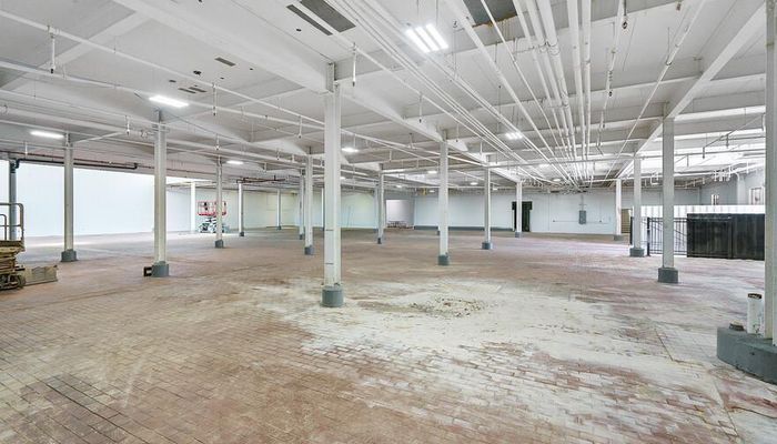 Warehouse Space for Rent at 6007 S St Andrews Pl Los Angeles, CA 90047 - #16