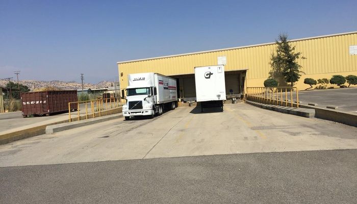 Warehouse Space for Sale at 90 W Poplar Rd Porterville, CA 93257 - #33