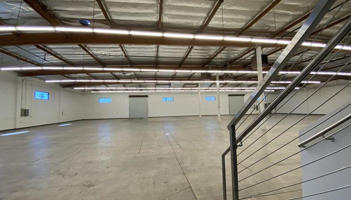 Warehouse Space for Rent at 4209 Vanowen Pl Burbank, CA 91505 - #2