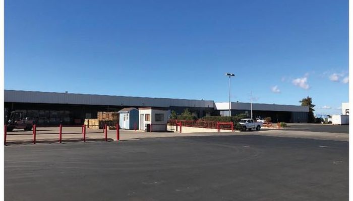 Warehouse Space for Sale at 2311 Westgate Rd Santa Maria, CA 93455 - #1