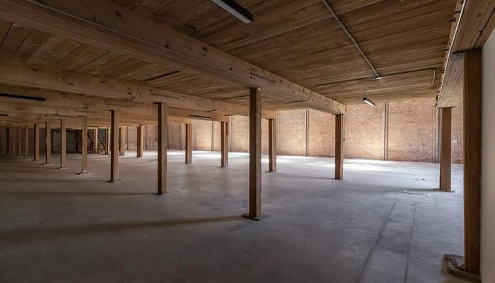 Warehouse Space for Rent at 2028 Bay St Los Angeles, CA 90021 - #16