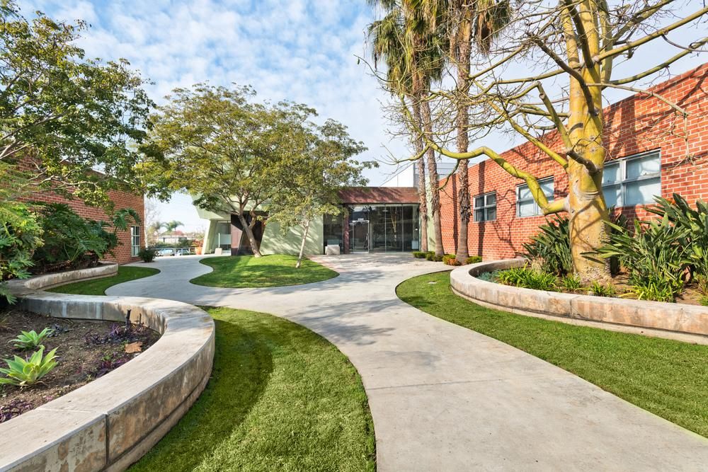 10113 Jefferson Blvd photo 1