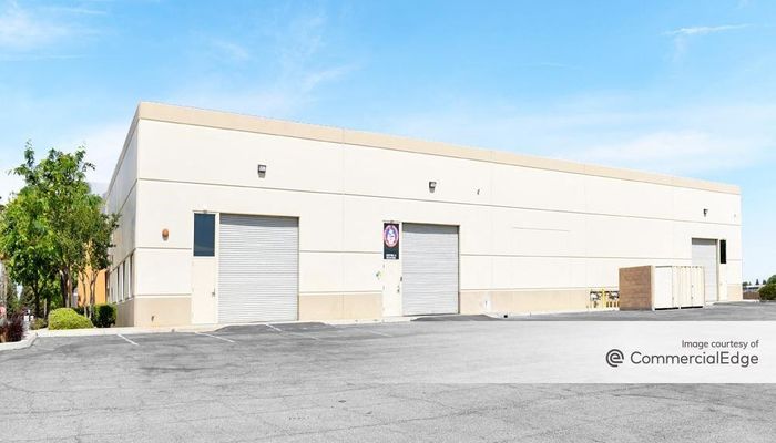 Warehouse Space for Rent at 2809 Unicorn Road Bakersfield, CA 93308 - #5