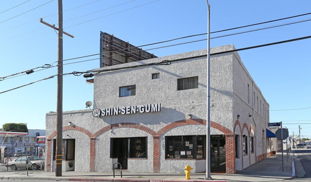 Small space for lease at Sawtelle Blvd photo 1