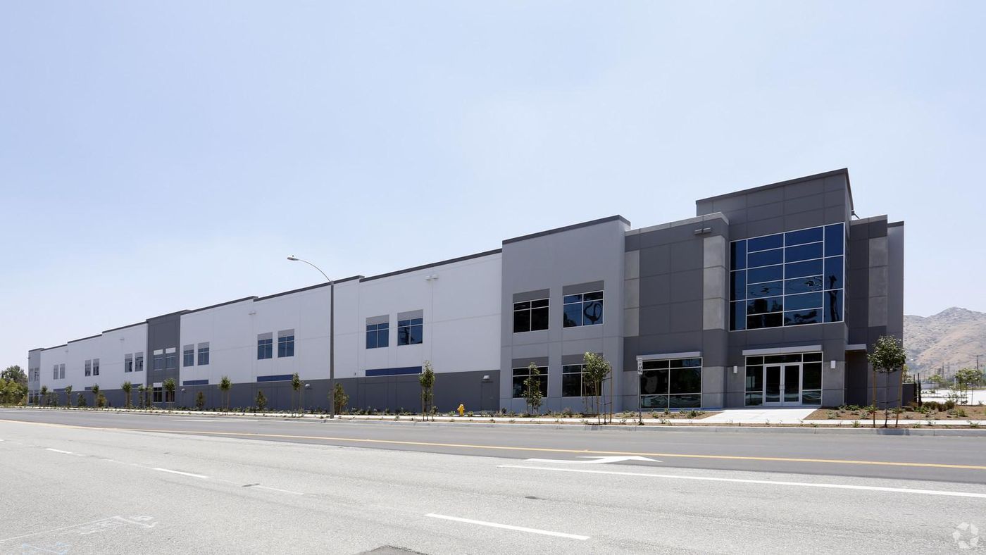 Bldg 3 photo 4