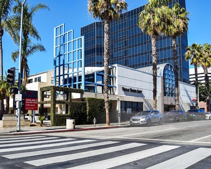 201 Wilshire Blvd