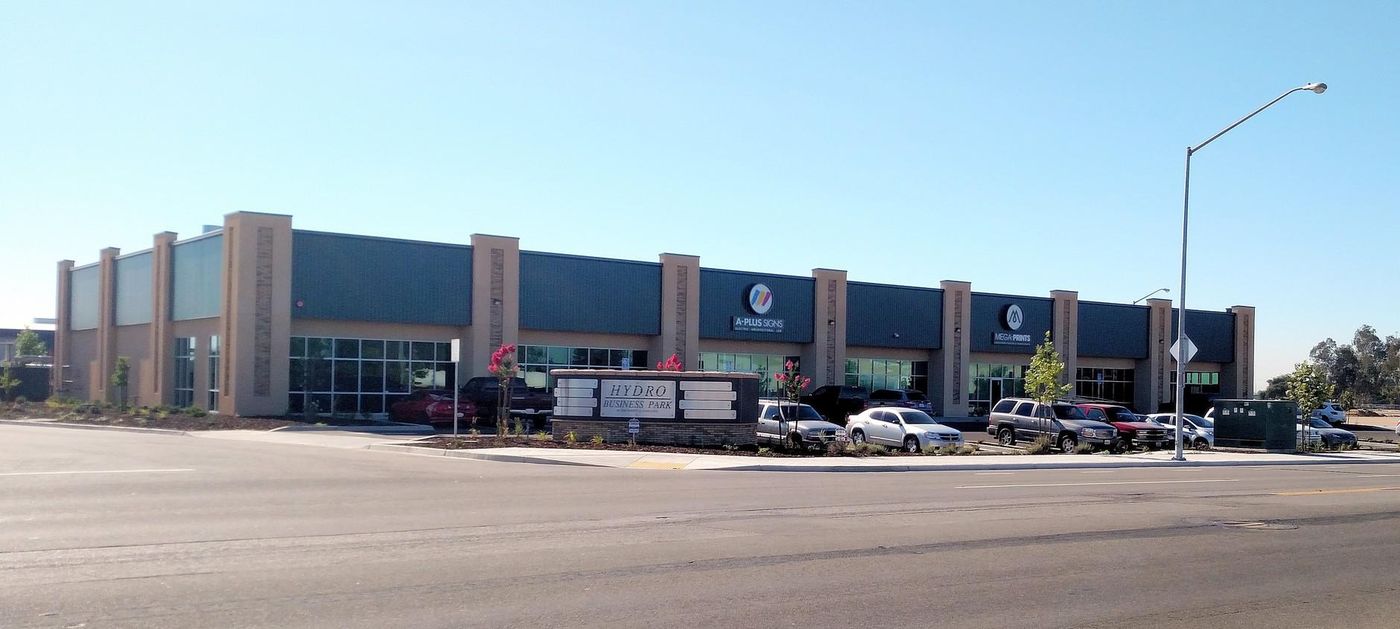 Clovis Frontage near 180 photo 1