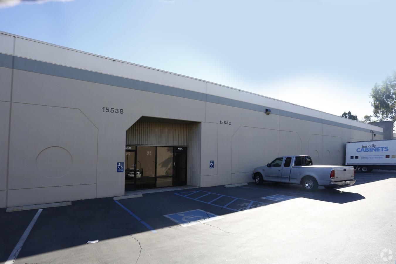 Industrial Property For Lease photo 1