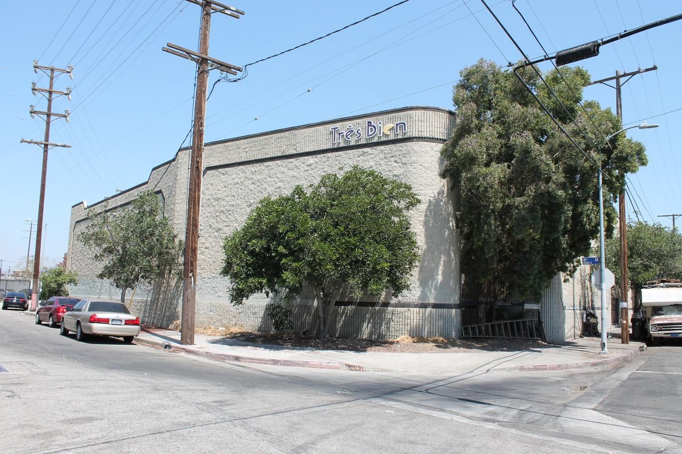 1685 Mateo St. photo 1