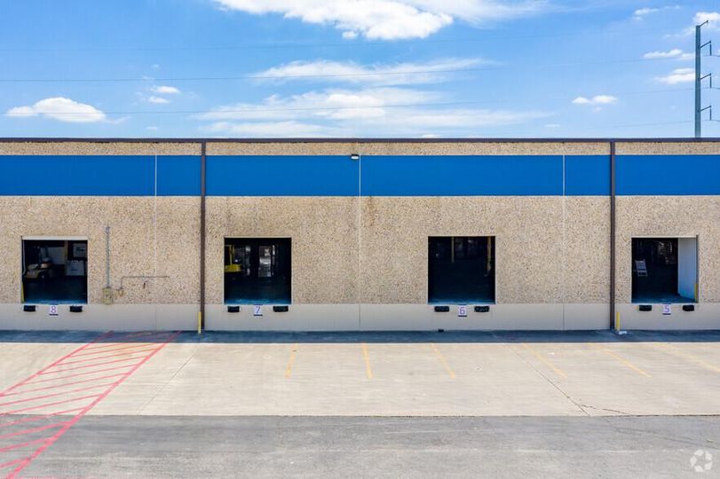 Lanark Distribution Center - Building #1 610 Lanark Dr