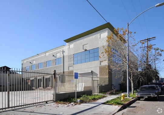 3264 Mines Ave