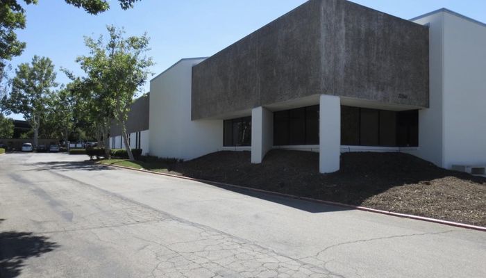 Warehouse Space for Sale at 21150-21160 Califa St Woodland Hills, CA 91367 - #6