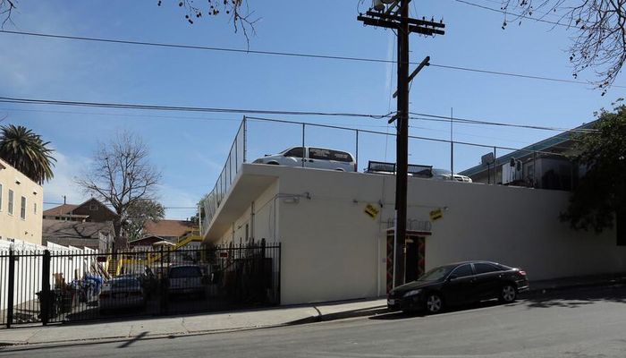 Warehouse Space for Rent at 110 N Bonnie Brae St Los Angeles, CA 90026 - #10