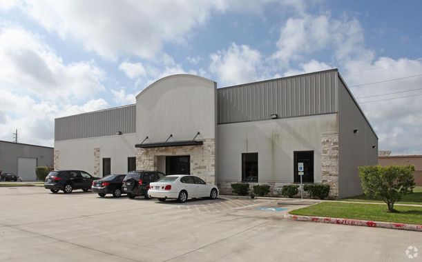 Building G 1207 Price Plaza Dr