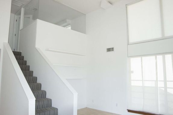 The "1350" Building 1350-1352 Abbot Kinney Blvd