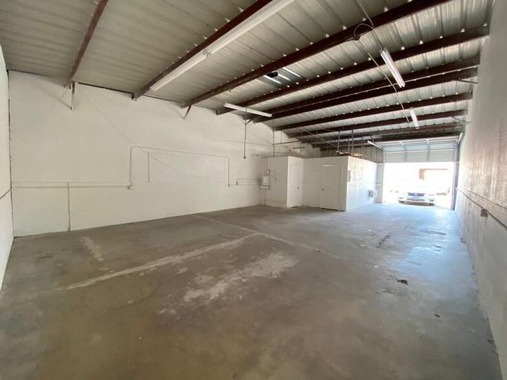 14518 Hempstead Hwy