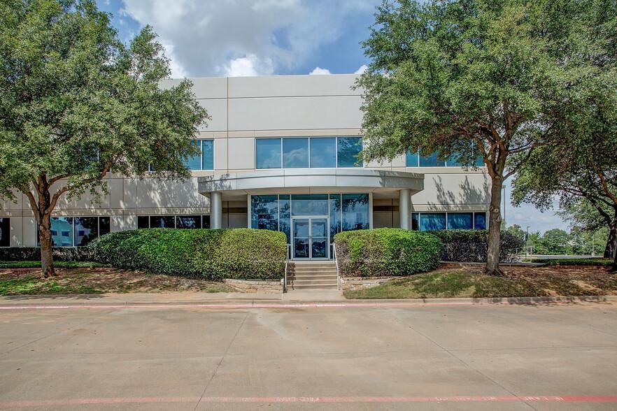 100% HVAC Warehouse just South of DFW Airport 15051 FAA Blvd photo 2