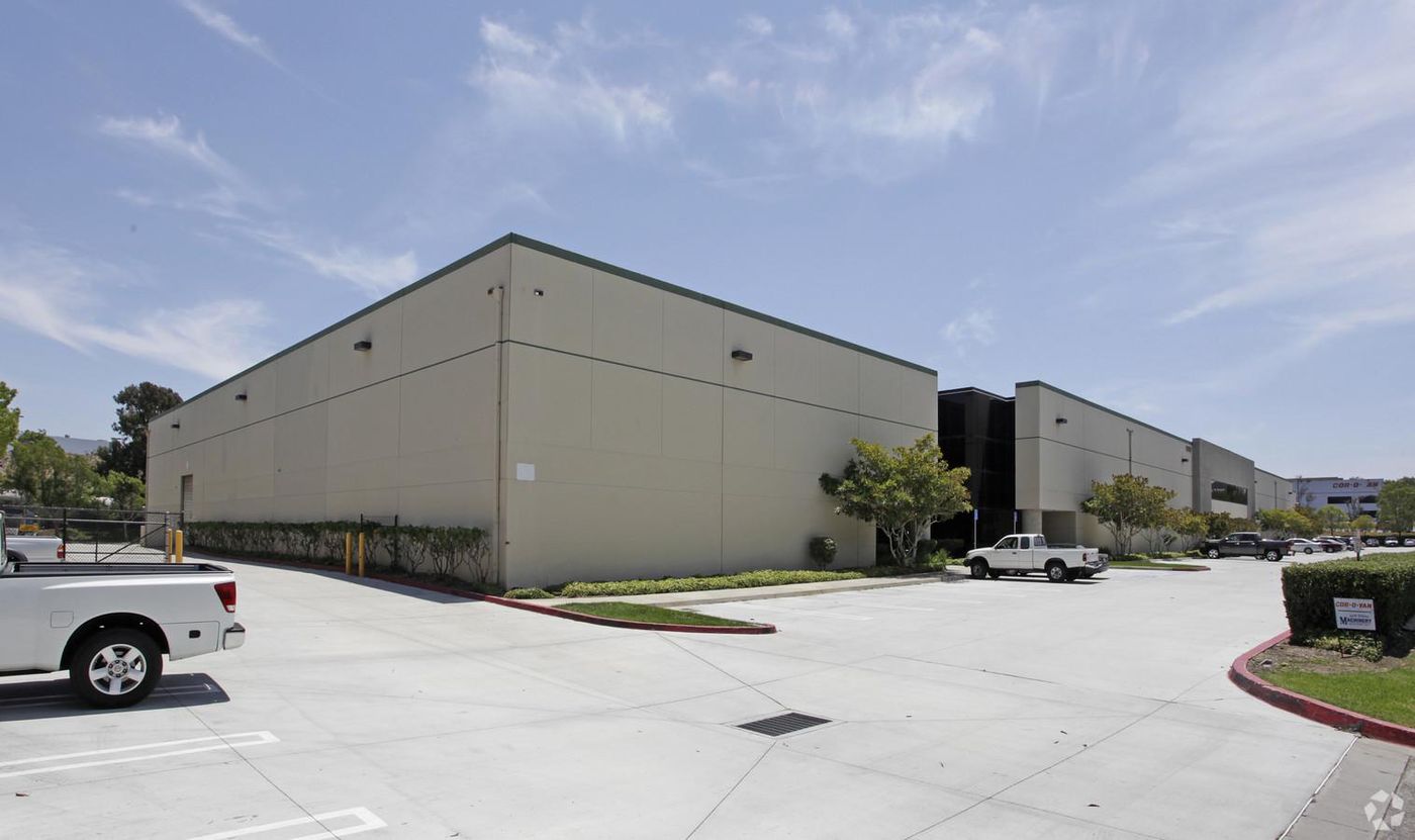 Multiple Spaces Property for Lease photo 3