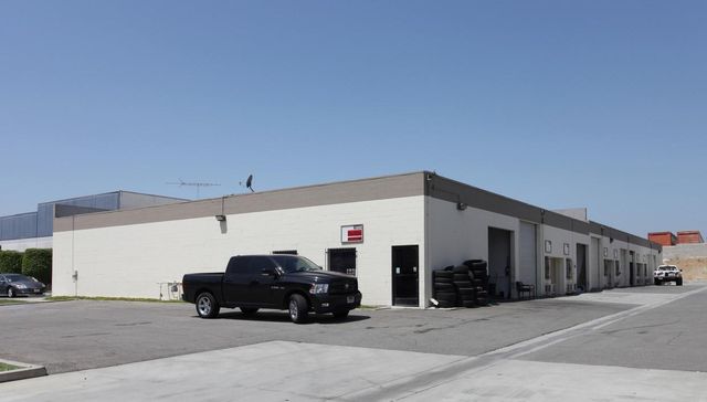 Norco Industrial Center