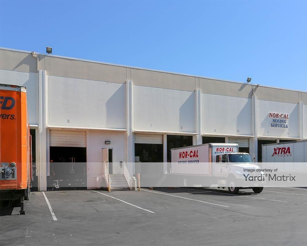 3129 Corporate Place photo 4