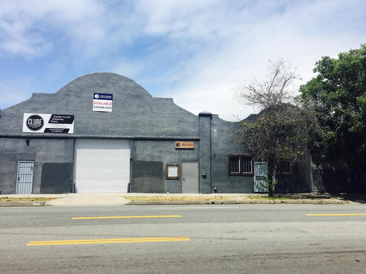 Flex Property For Lease photo 1