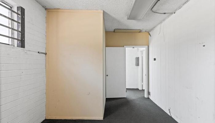 Warehouse Space for Rent at 410-420 E Beach Ave Inglewood, CA 90302 - #27