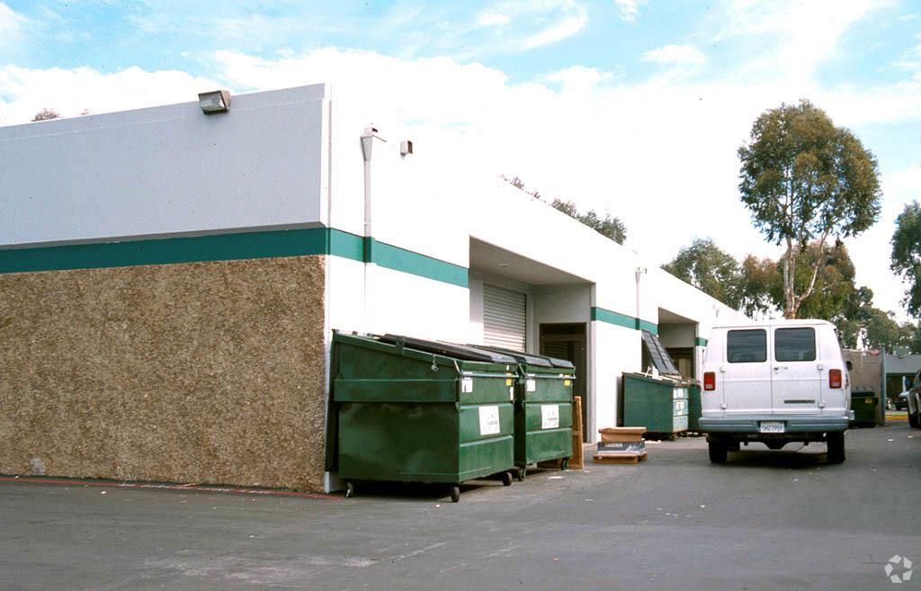 Bldg 1 photo 2