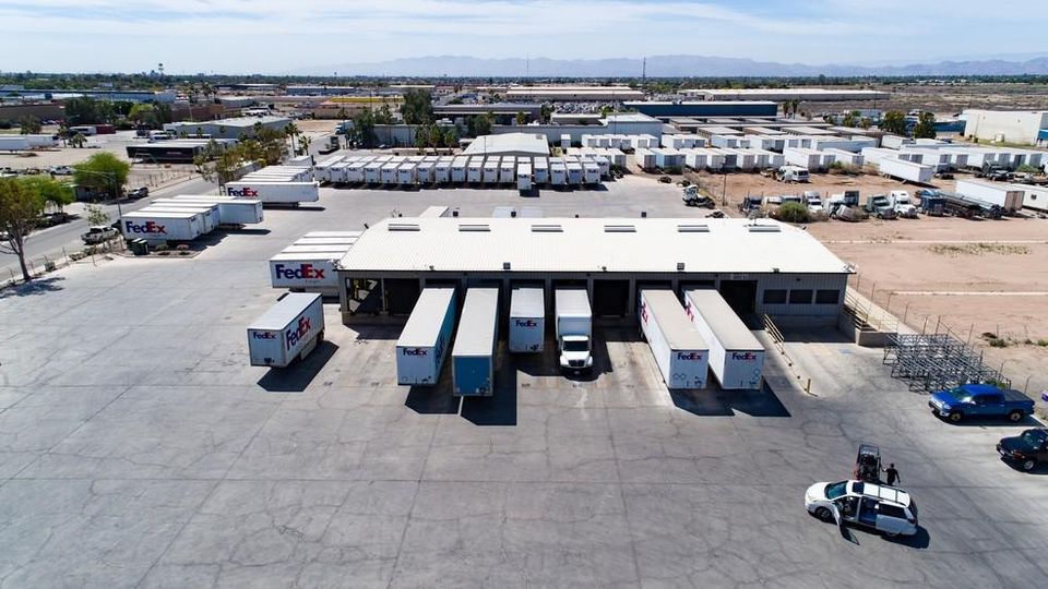 21 Door Cross Dock 3.3 acres 2451 Portico Blvd