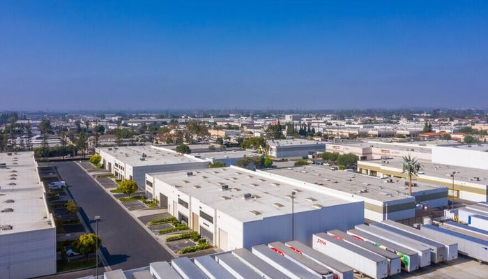 Warehouse Space for Rent at 7617-7621 Somerset Blvd Paramount, CA 90723 - #7