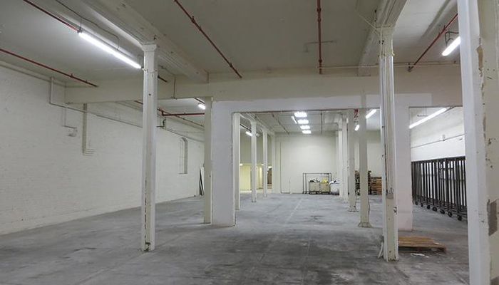 Warehouse Space for Rent at 538 S San Pedro St Los Angeles, CA 90013 - #21