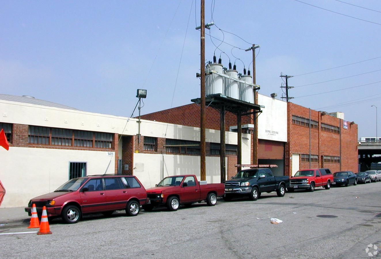 Industrial Property For Lease photo 2