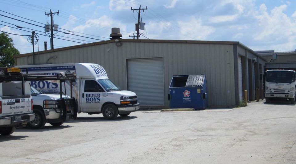 Broom St Business Park 4711 Broom St