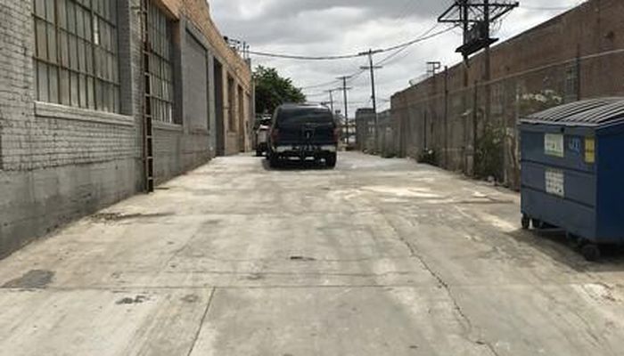 Warehouse Space for Rent at 6100-6106 Avalon Blvd Los Angeles, CA 90003 - #2