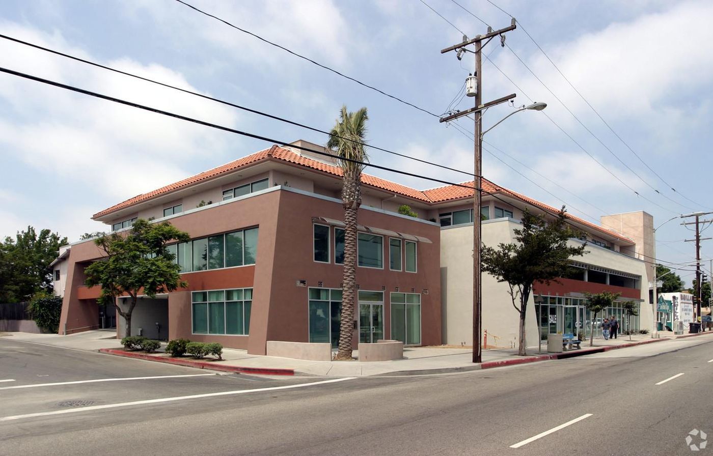 Multiple Spaces Property For Lease photo 1