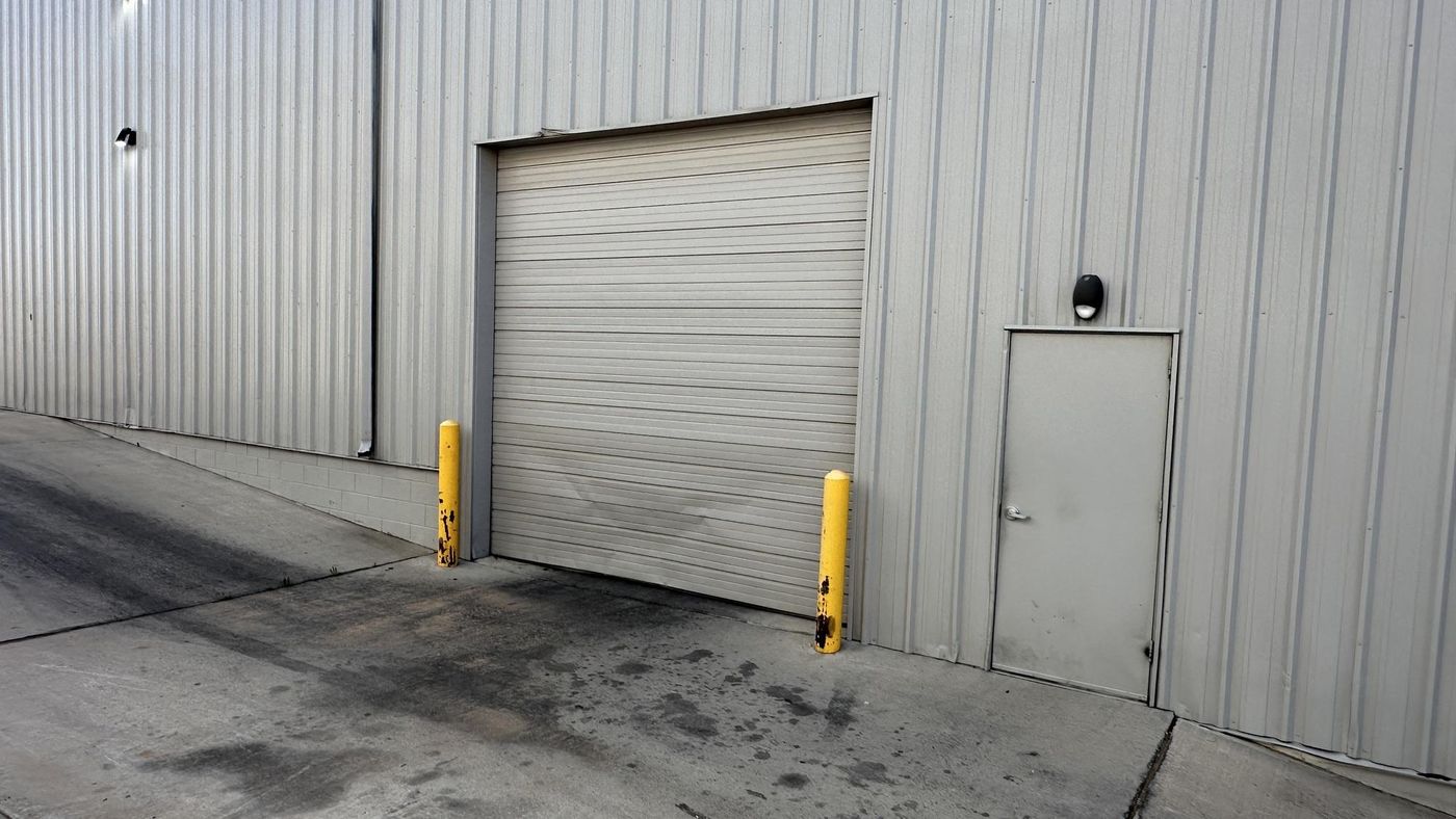 1345 Geronimo Dr: Bldg B photo 3