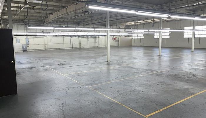 Warehouse Space for Rent at 3660 S Hill St Los Angeles, CA 90007 - #2