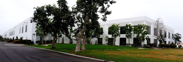 Deckers Outlet Corporation