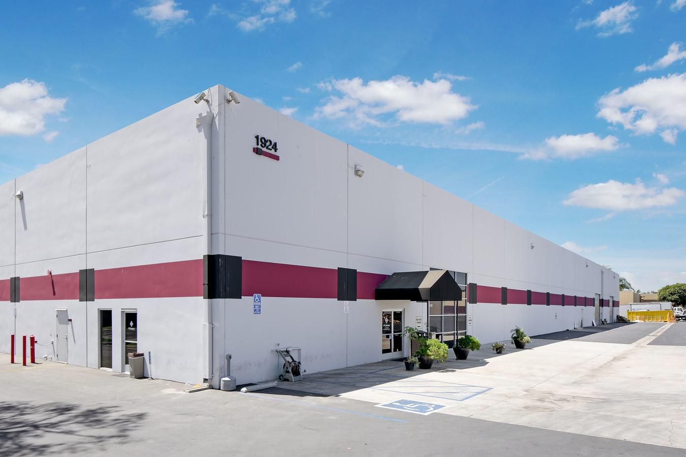 Industrial Property For Lease photo 1