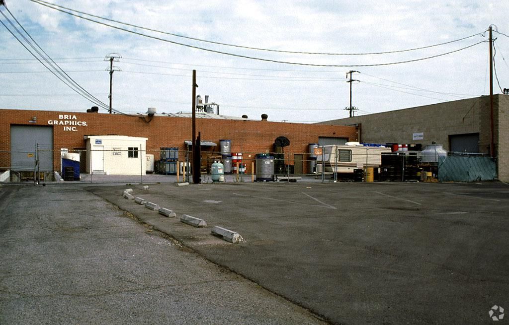 Industrial Property For Lease photo 3