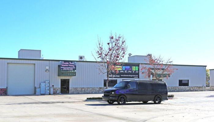 Warehouse Space for Rent at 1454 S Blackstone St Tulare, CA 93274 - #12