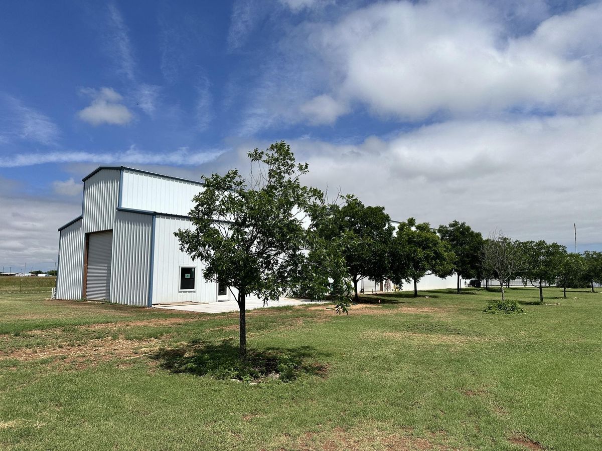 182 CR 335 Abilene Texas79606 photo 3