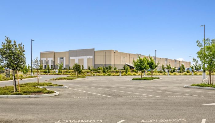 Warehouse Space for Rent at 7601 Metro Air Pkwy. Sacramento, CA 95837 - #4