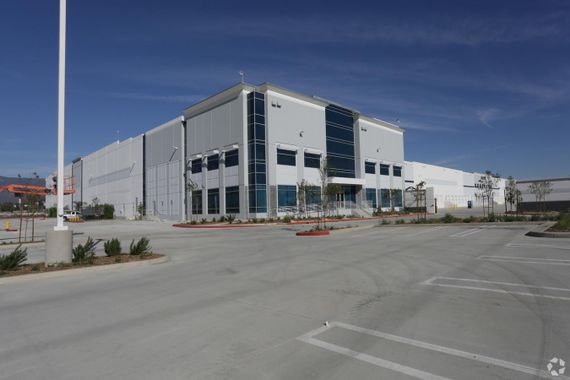 Slover Commerce Center