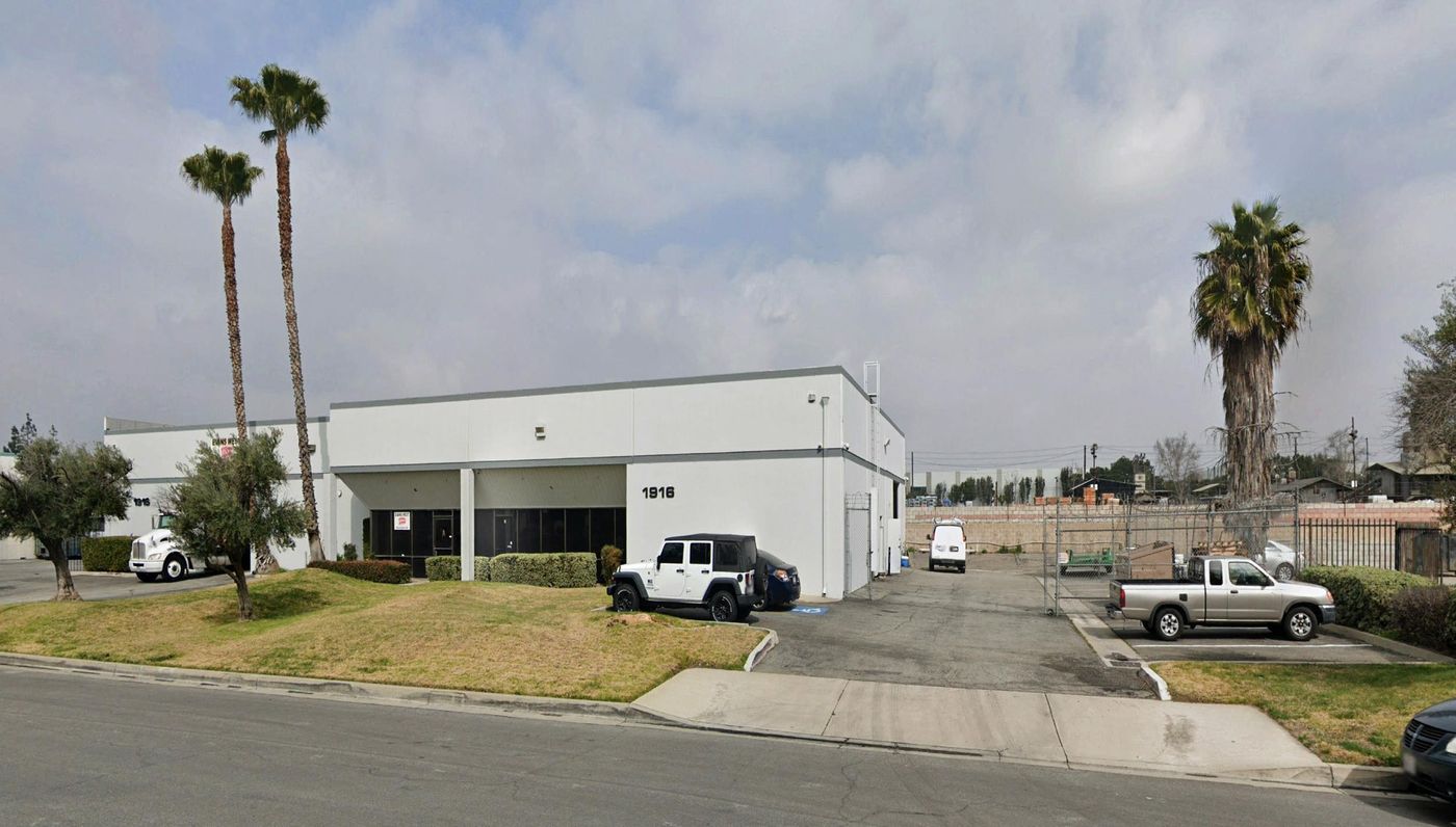 Cedar Business Park - Bldg 3 photo 1