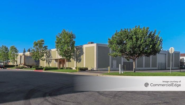 Warehouse Space for Rent at 15250 Texaco Avenue Paramount, CA 90723 - #4