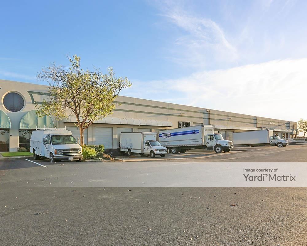Alvarado Business Park photo 3
